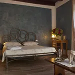 Ca' Baetti L'antica Corte * Roncola