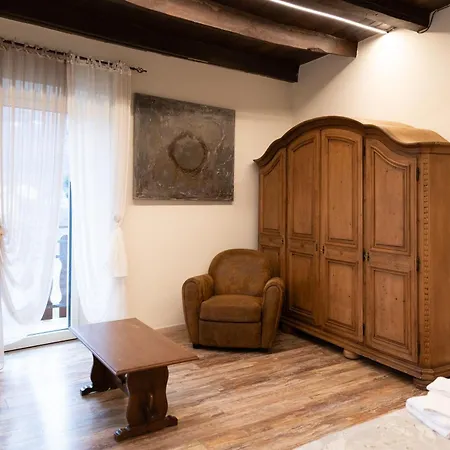 Ca' Baetti L'antica Corte * Roncola