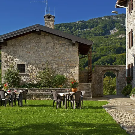 Ca' Baetti L'antica Corte * Roncola