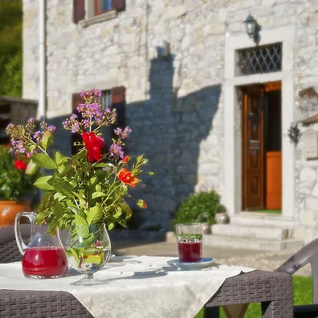 Ca' Baetti L'antica Corte Séjour à la campagne Roncola